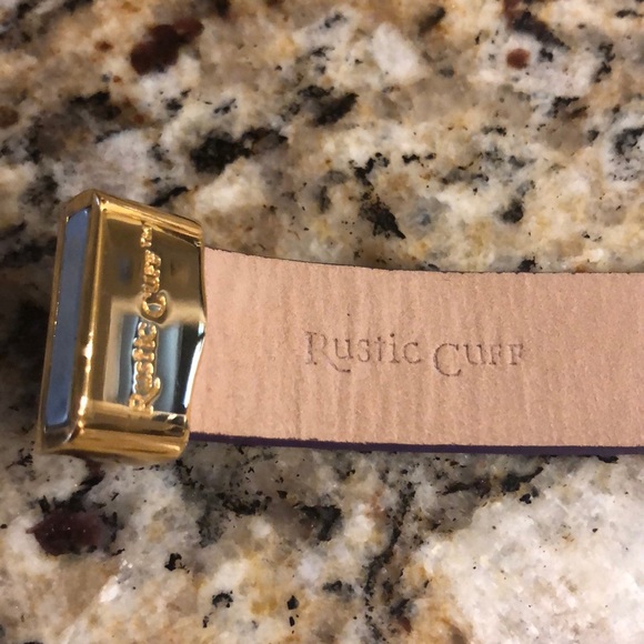 Rustic cuff bracelet - Picture 4 of 6